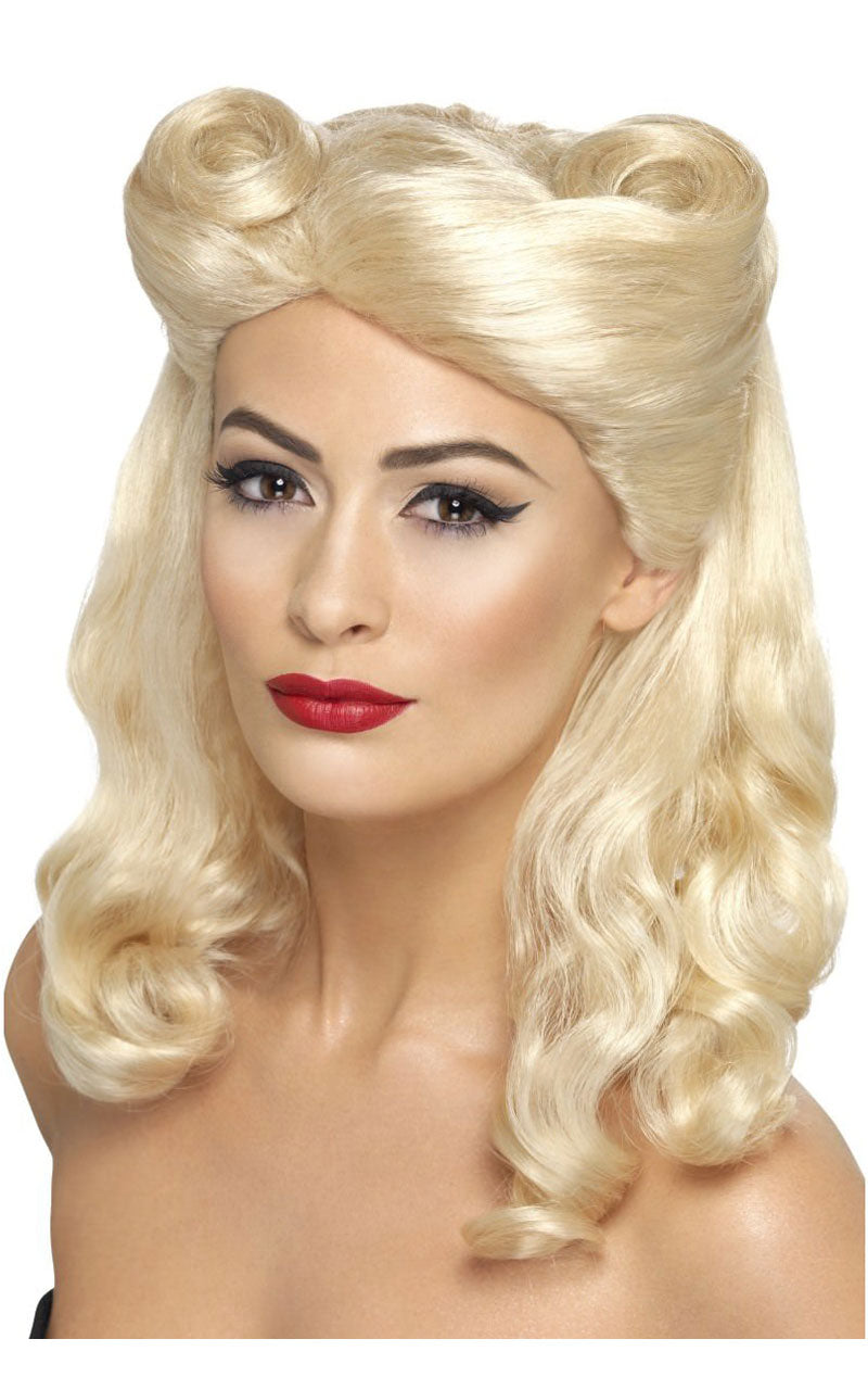Perruque Pin Up Années 40 Blonde